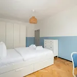 Panoramic Parkview In